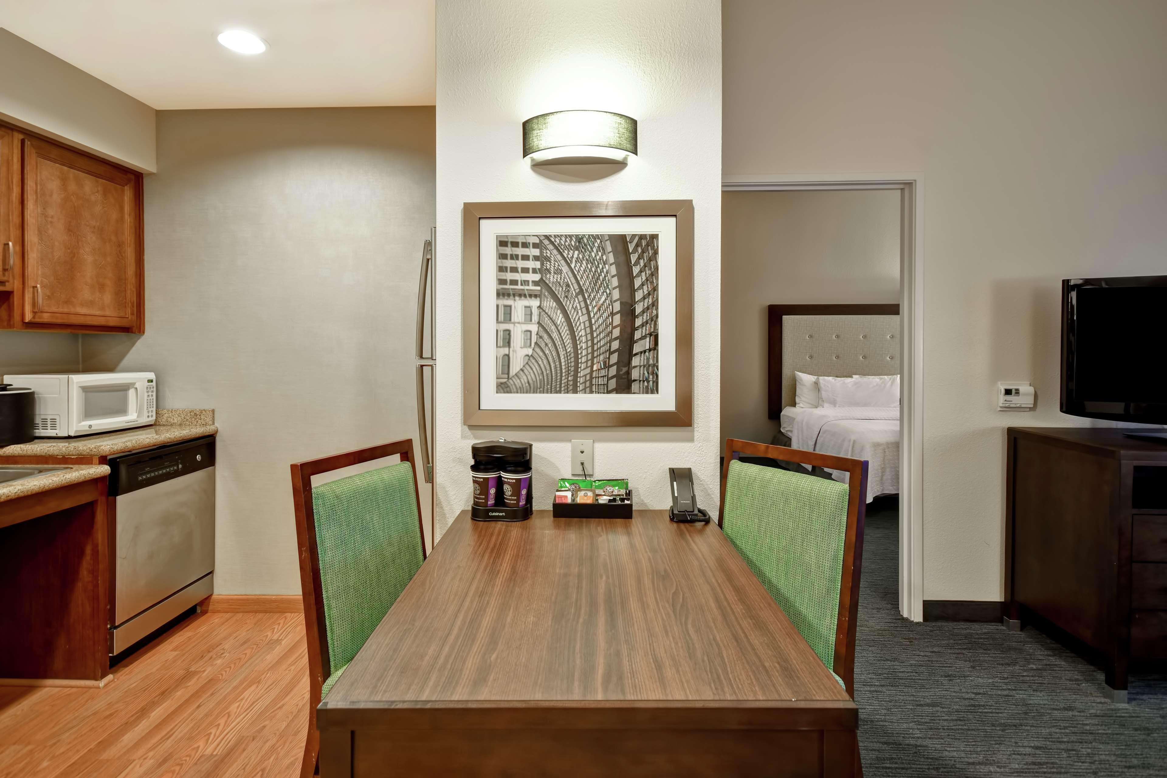 Homewood Suites By Hilton Cincinnati-Milford Exterior photo