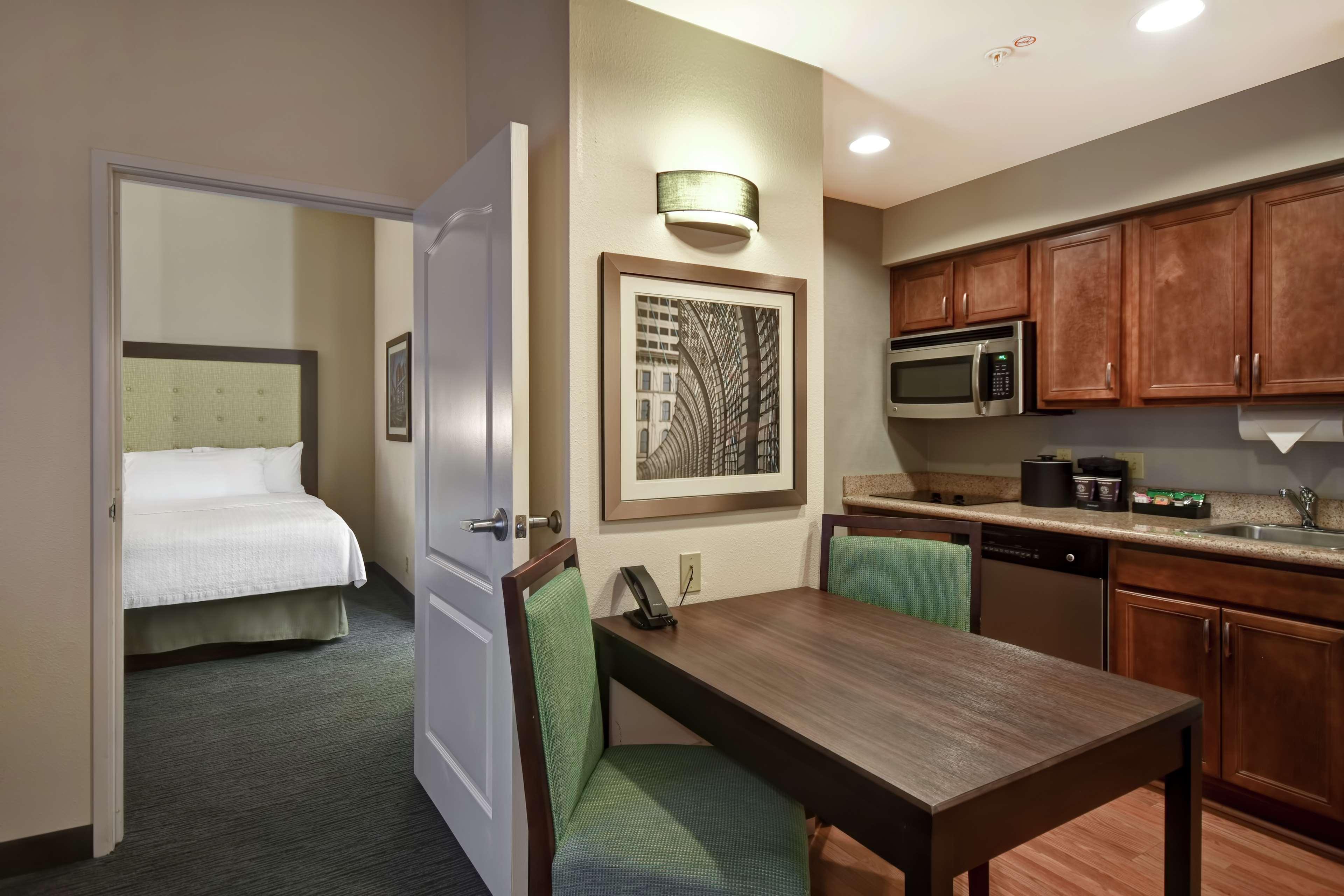 Homewood Suites By Hilton Cincinnati-Milford Exterior photo