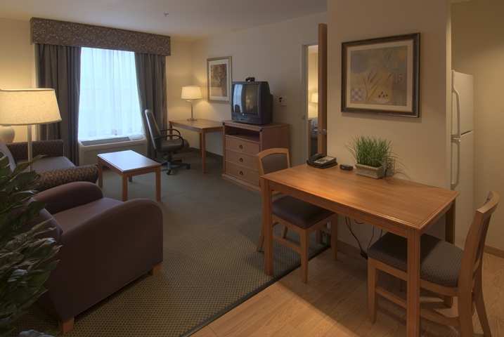 Homewood Suites By Hilton Cincinnati-Milford Room photo